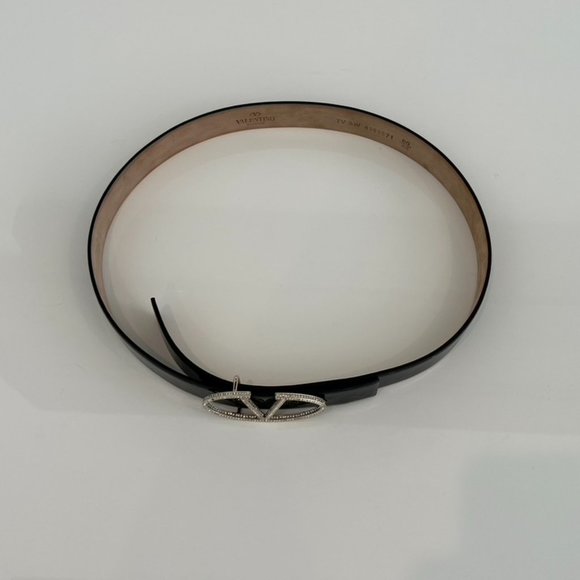 VALENTINO GARAVANI BLACK PATENT EMBELLISHED BELT SIZE 80 / 32 main image 5